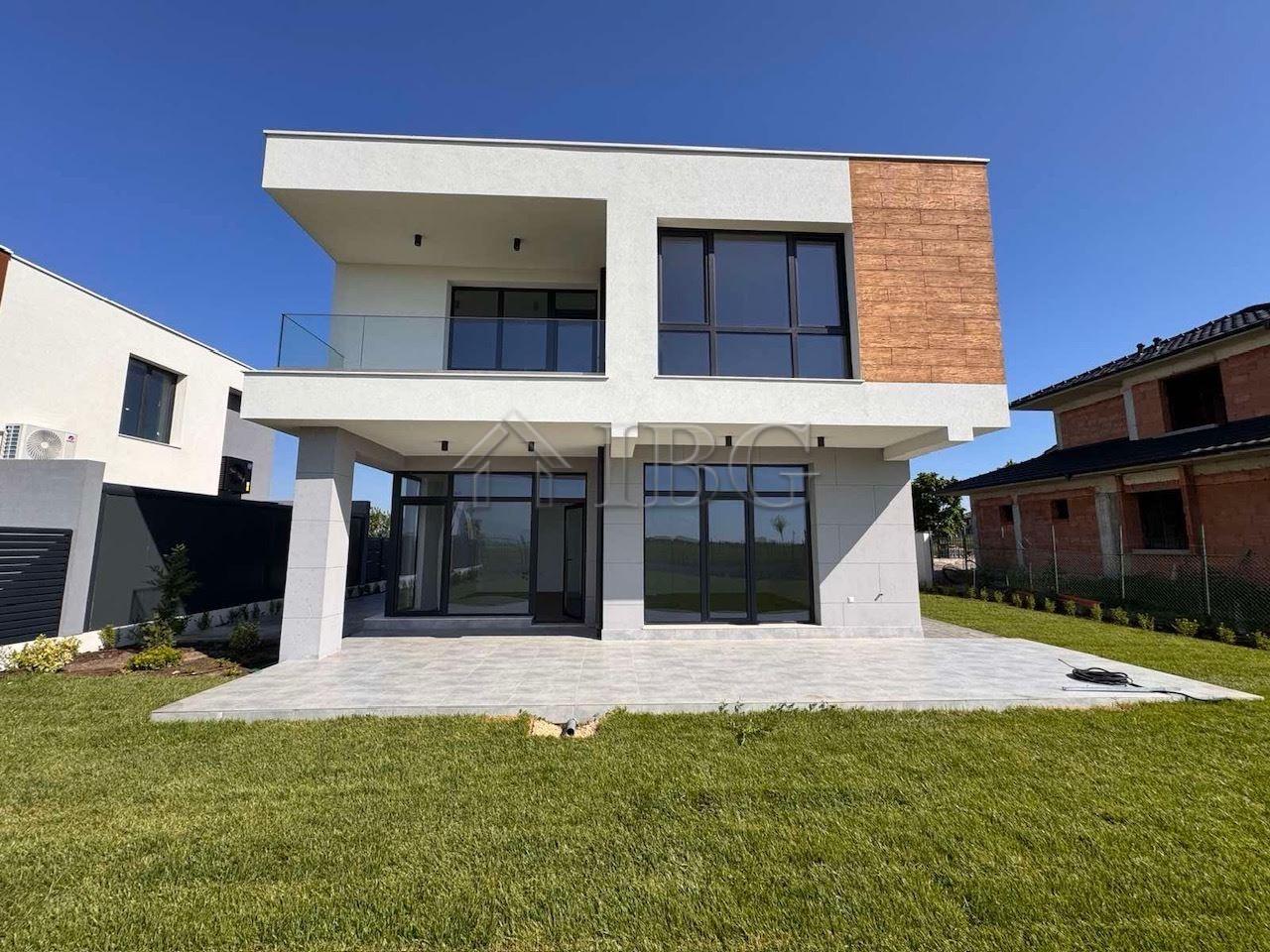 New House with 3 Bedrooms & Sea View Lahana Area, Pomorie — Pomorie