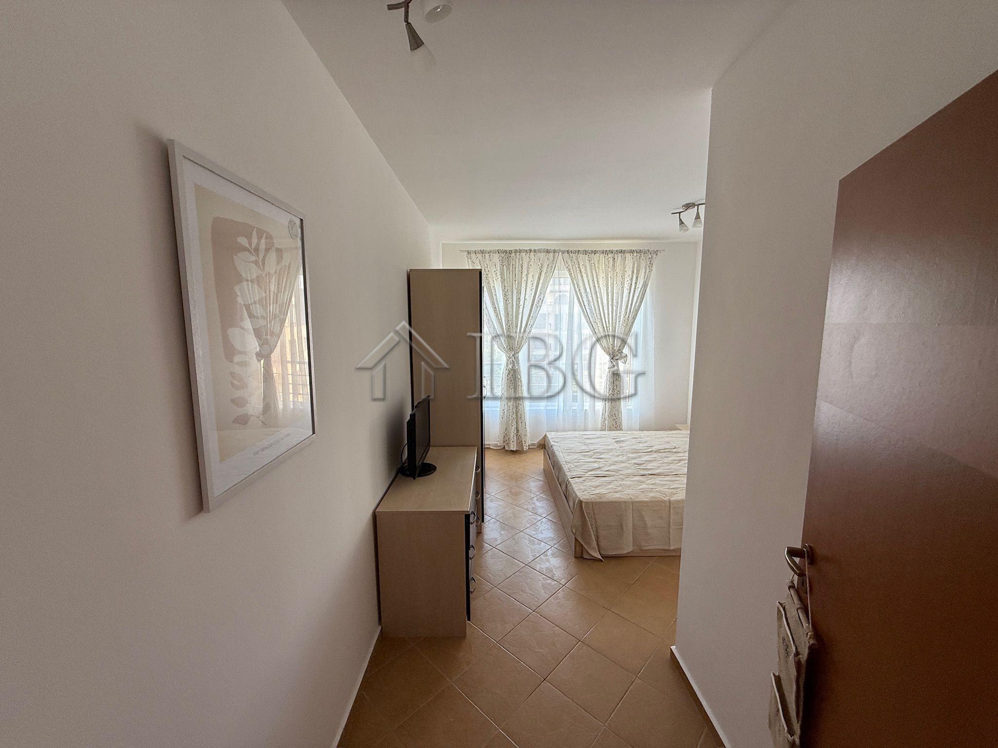 For Sale: Renovated Two-Bedroom Apartment in a residential building, area Cacao Residence, Sunny Beach — photo 15 of 19