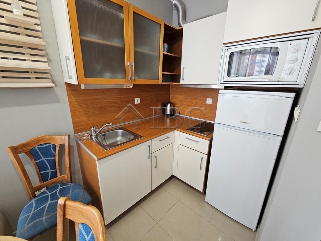 Renovated 2-Bedroom Apartment Sun City 1, Sunny Beach — photo 7 of 23