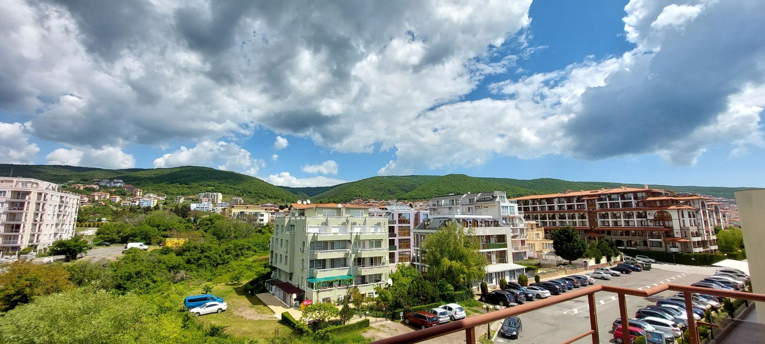 Apartment with Sea View 2 Bedrooms, 2 Balconies Complex Helios, Sveti Vlas — photo 18 of 18