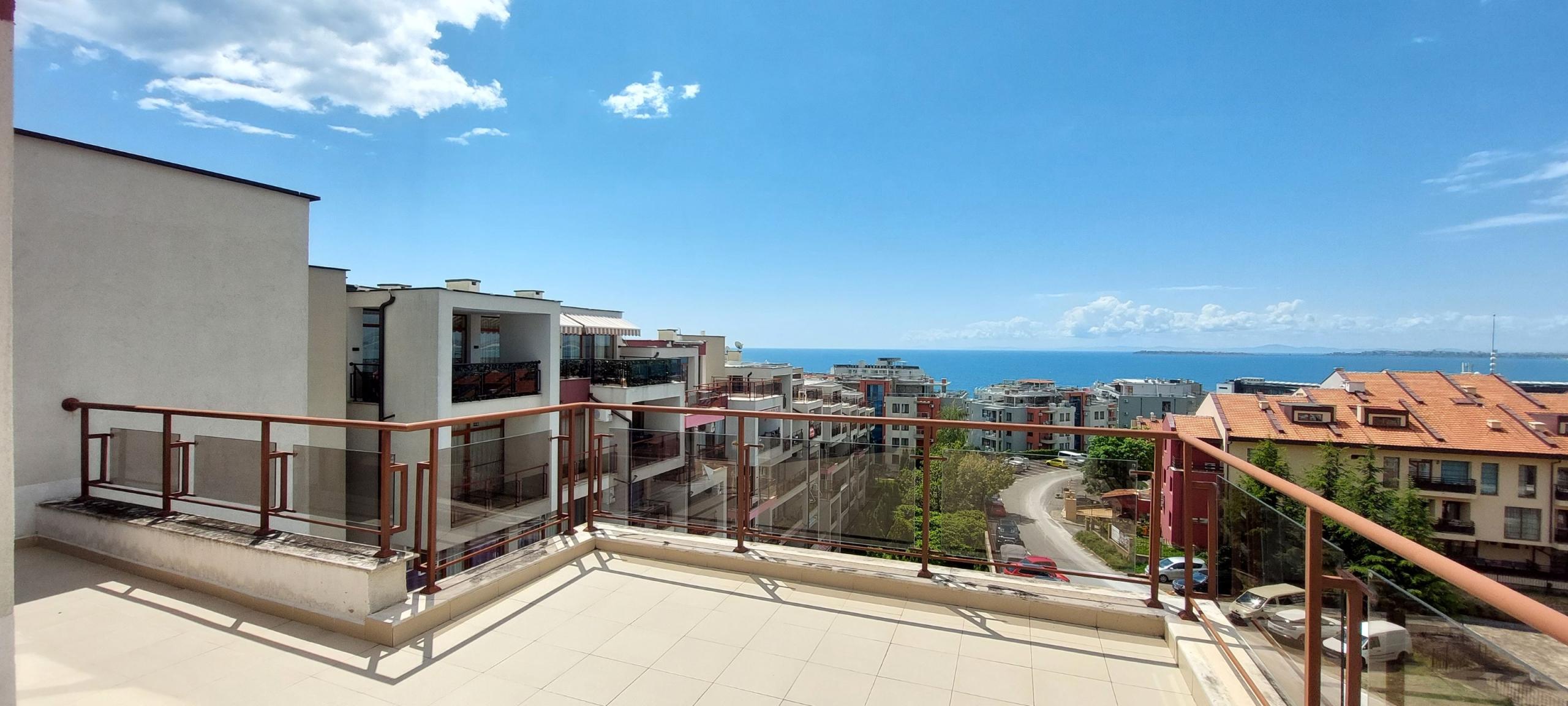 Apartment with Sea View 2 Bedrooms, 2 Balconies Complex Helios, Sveti Vlas — photo 3