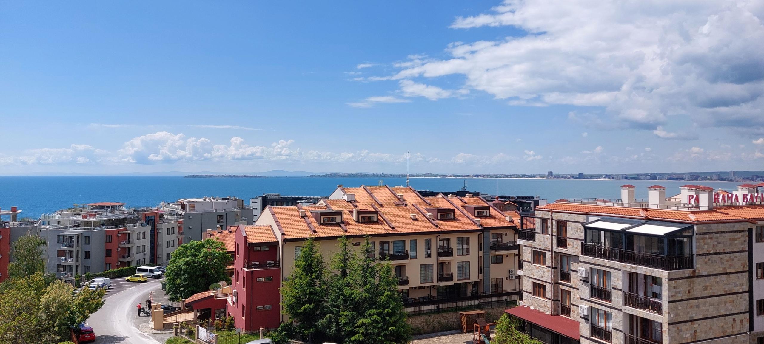 Apartment with Sea View 2 Bedrooms, 2 Balconies Complex Helios, Sveti Vlas — photo 5 of 18
