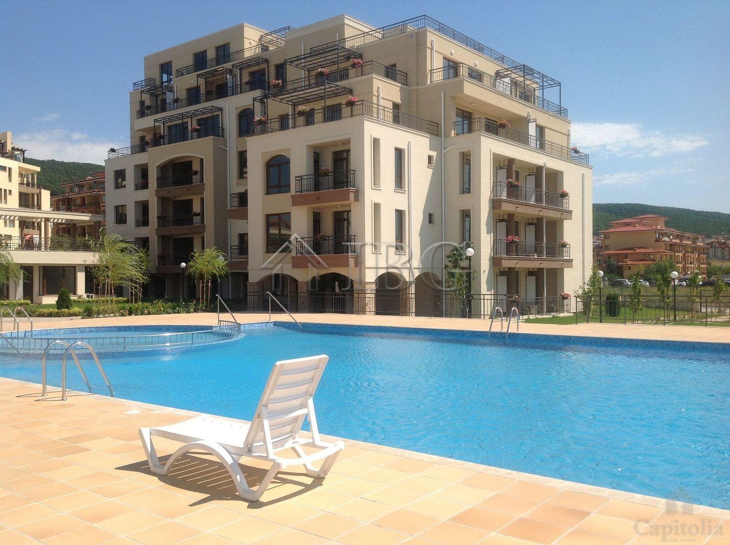 Excellent One Bedroom apartment with pool view in Sorento Sole Mare, Sveti Vlas — Sveti Vlas