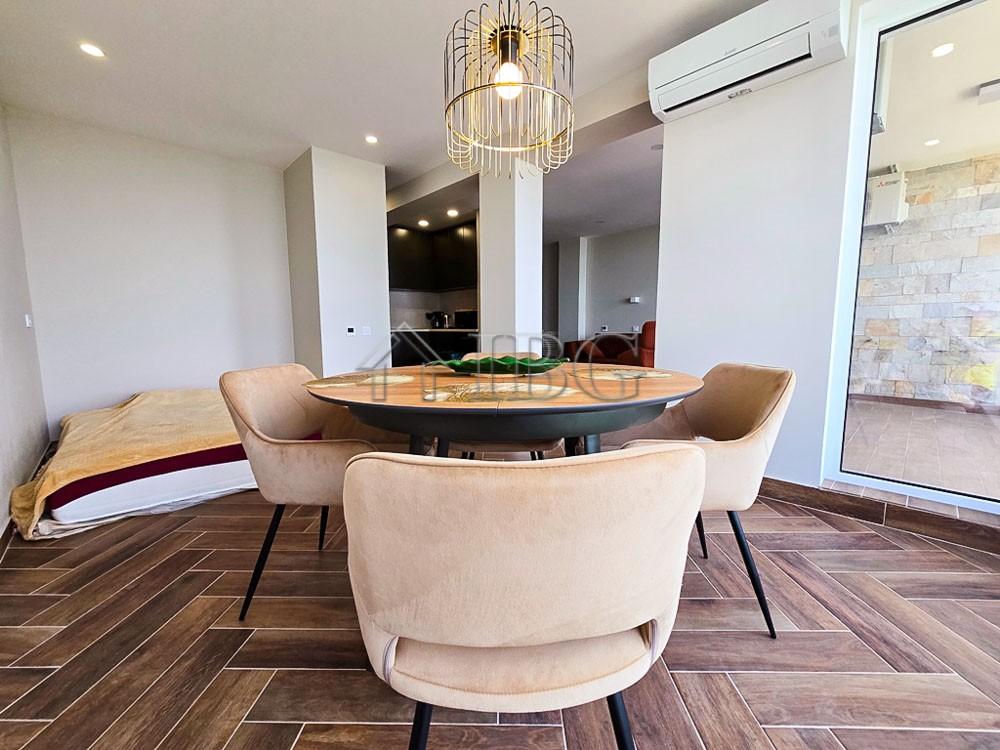 Unique 2-Bedroom Apartment with Sea View Dolce Vita, Sveti Vlas — photo 7 of 25