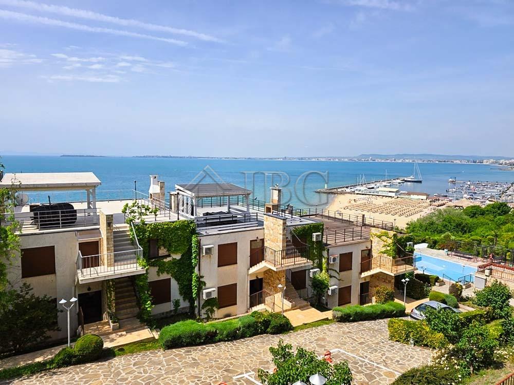 Unique 2-Bedroom Apartment with Sea View Dolce Vita, Sveti Vlas — photo 18 of 25
