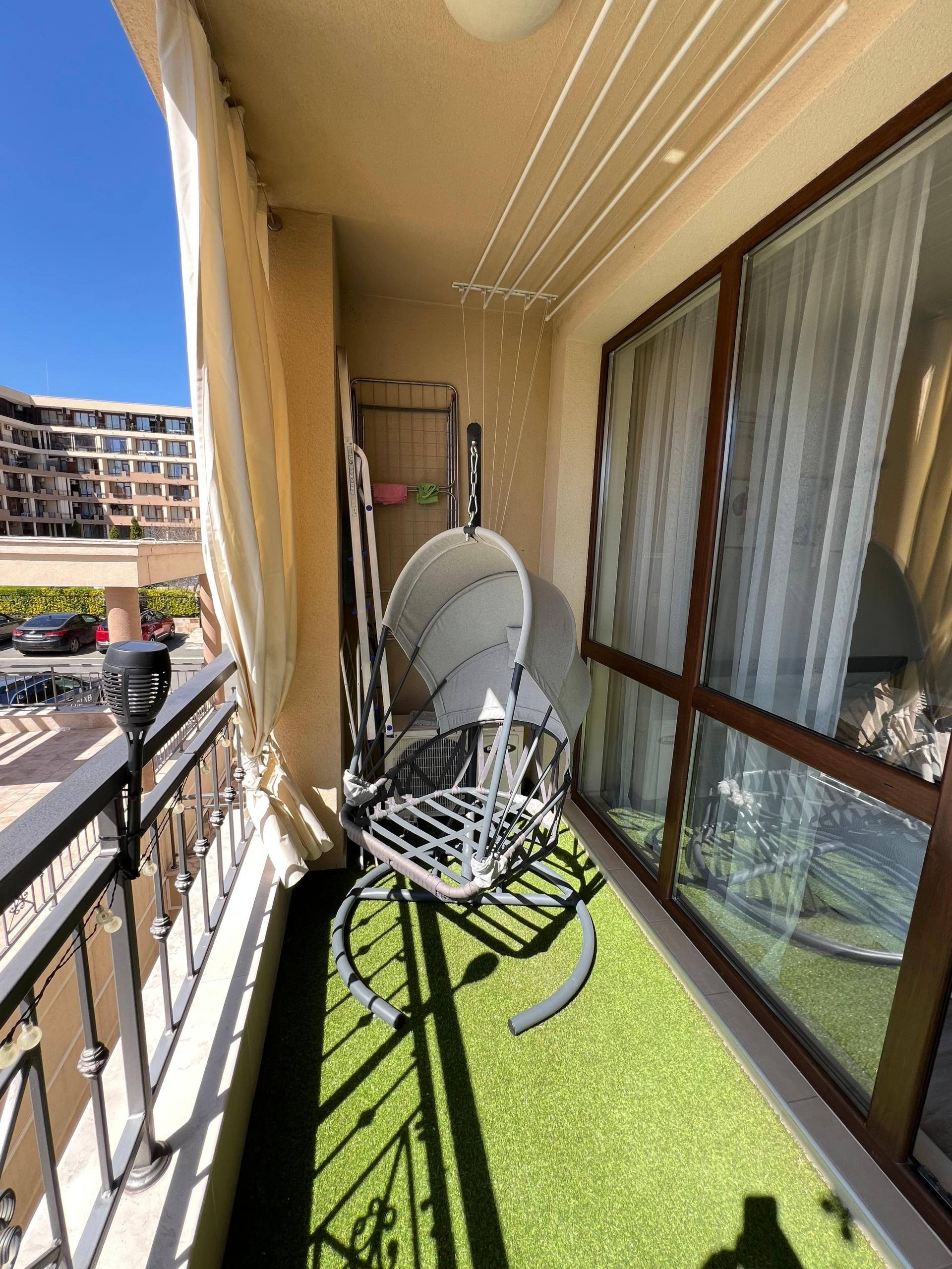 Excellent One Bedroom apartment with pool view in Sorento Sole Mare, Sveti Vlas — photo 12 of 25