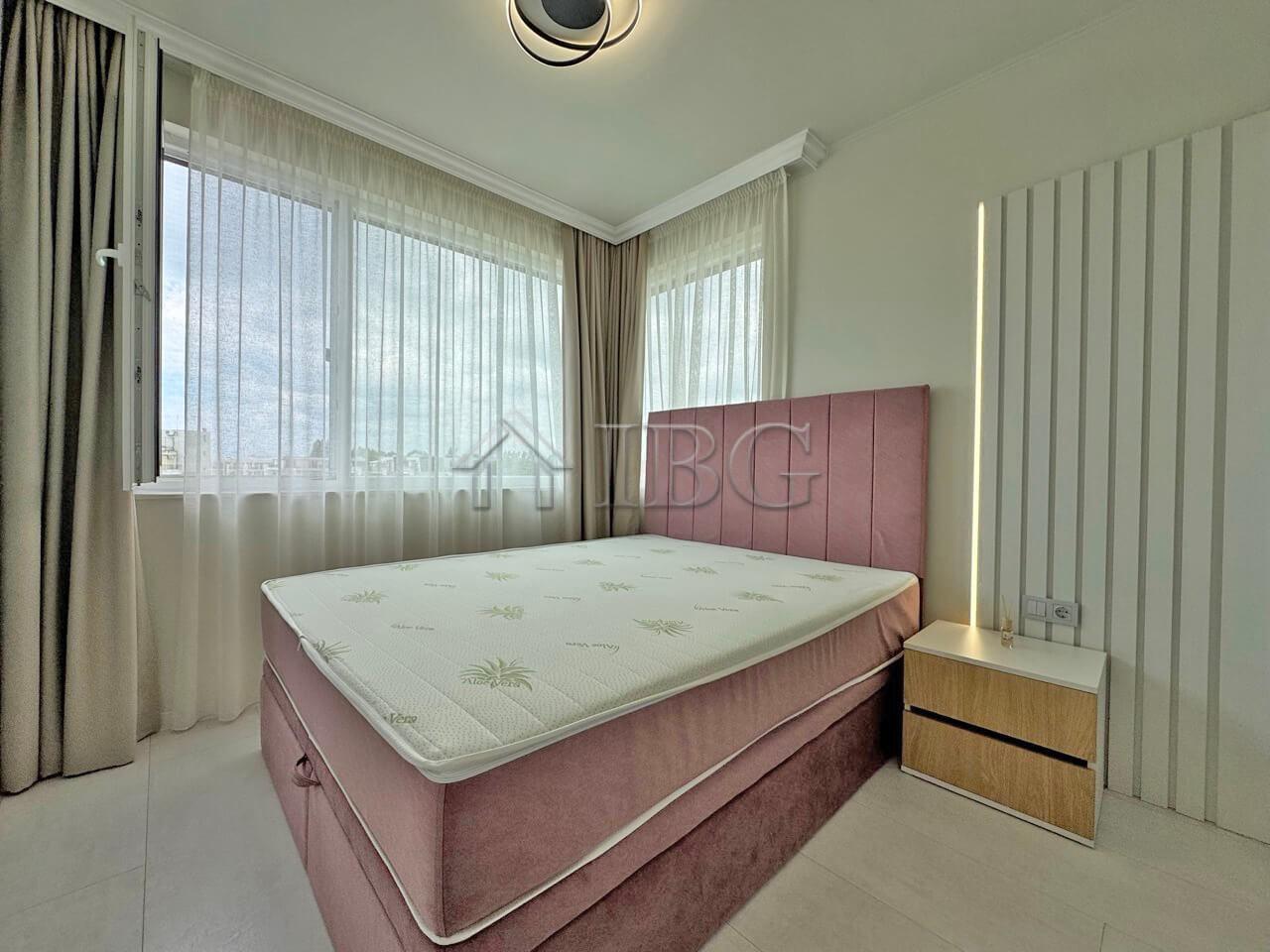 Luxury One-Bedroom Apartment for Sale in Domenico Complex, Sunny Beach — photo 13 of 16