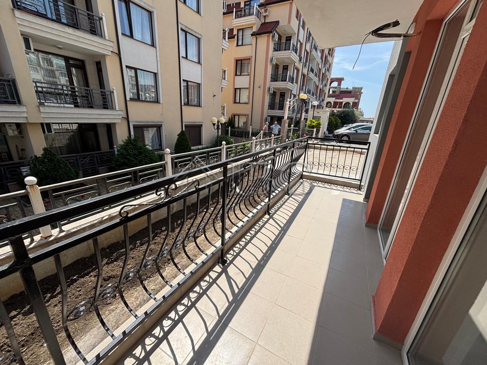 One Bedroom apartment for sale in Villa Venezia, Sveti Vlas - No maintenance Fee — photo 3