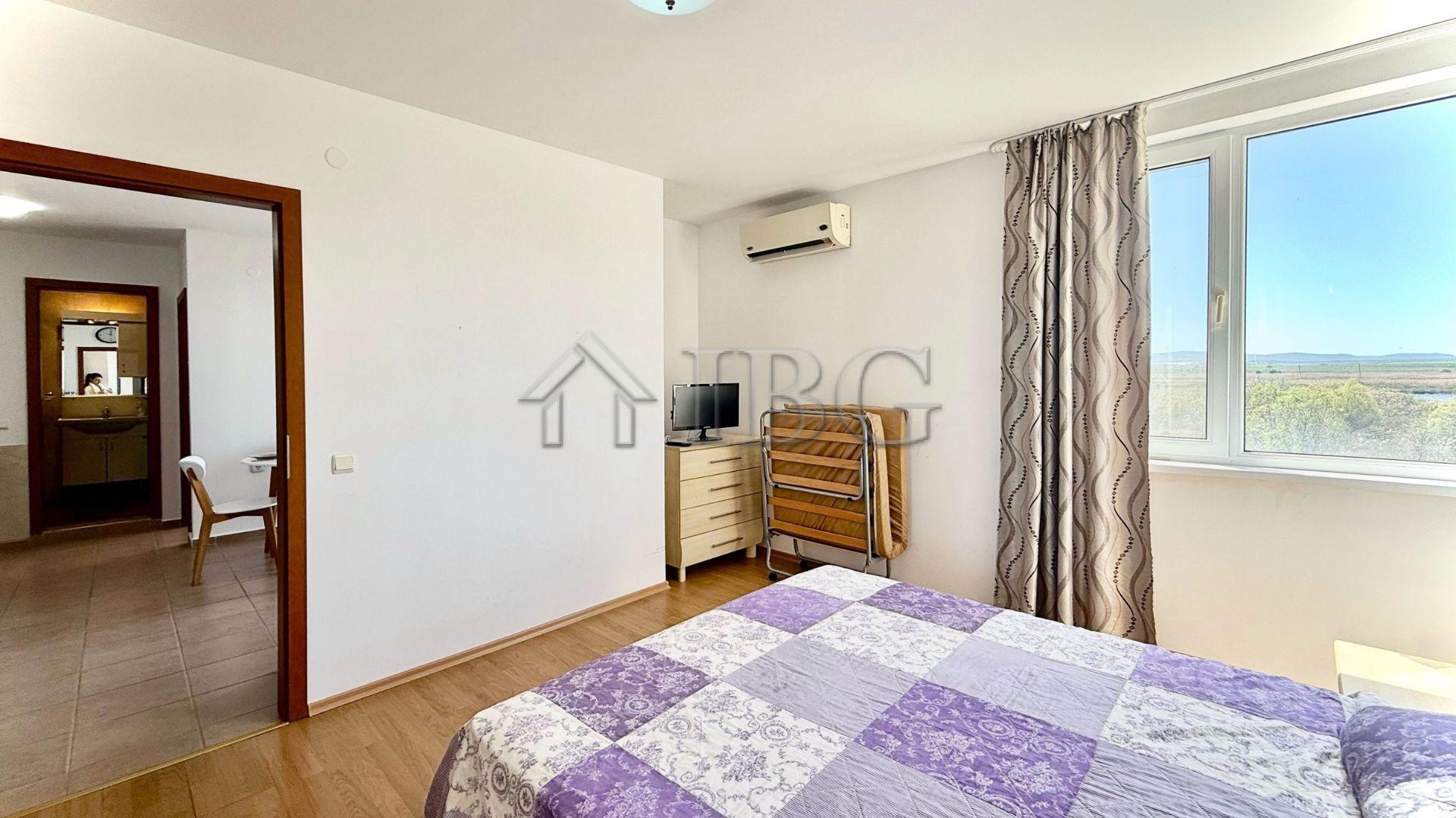 Ready to move in 2-Bedroom Apartment for Sale Holiday Fort Golf Club, Sunny Beach — photo 7 of 14
