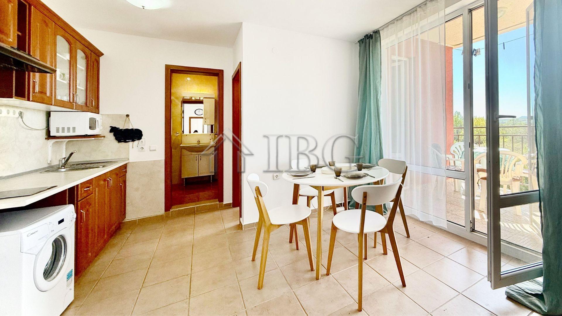 Ready to move in 2-Bedroom Apartment for Sale Holiday Fort Golf Club, Sunny Beach — photo 5 of 14