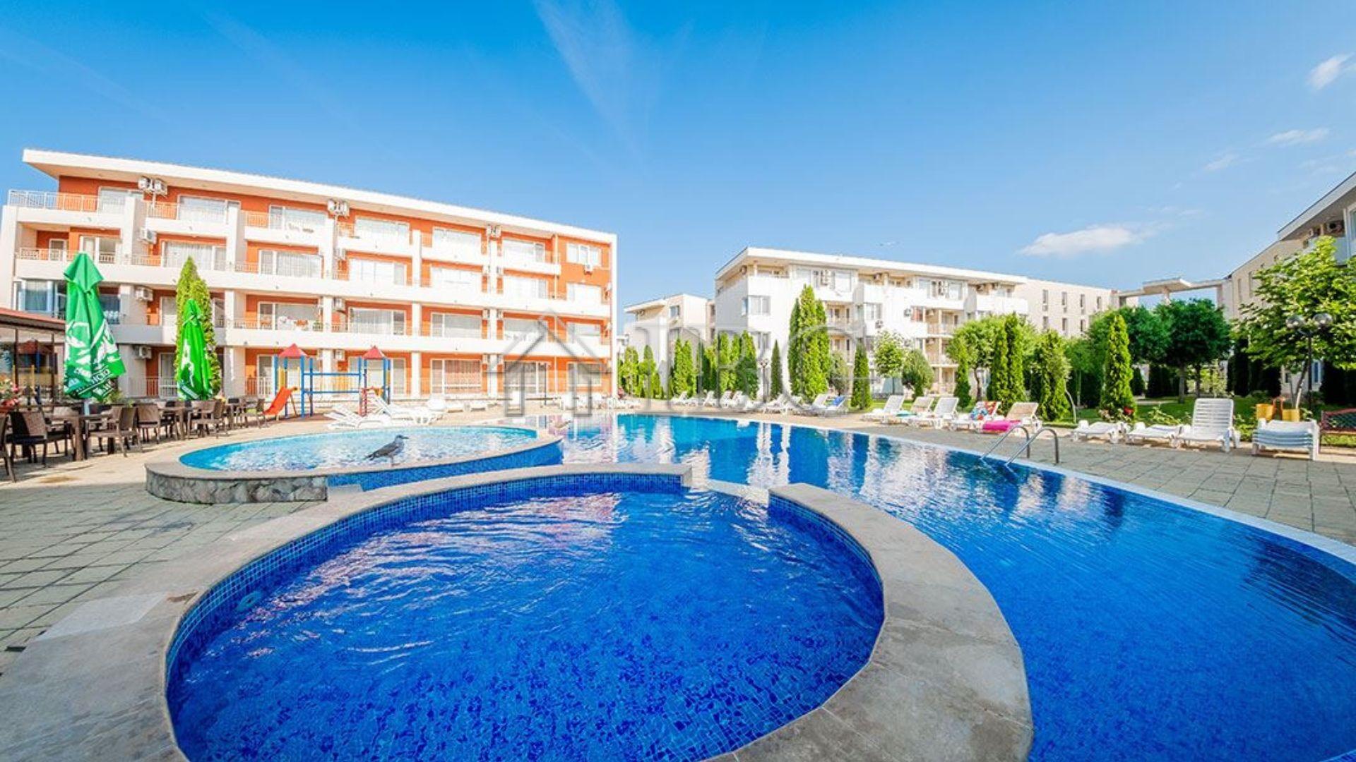 Ready to move in 2-Bedroom Apartment for Sale Holiday Fort Golf Club, Sunny Beach — main photo