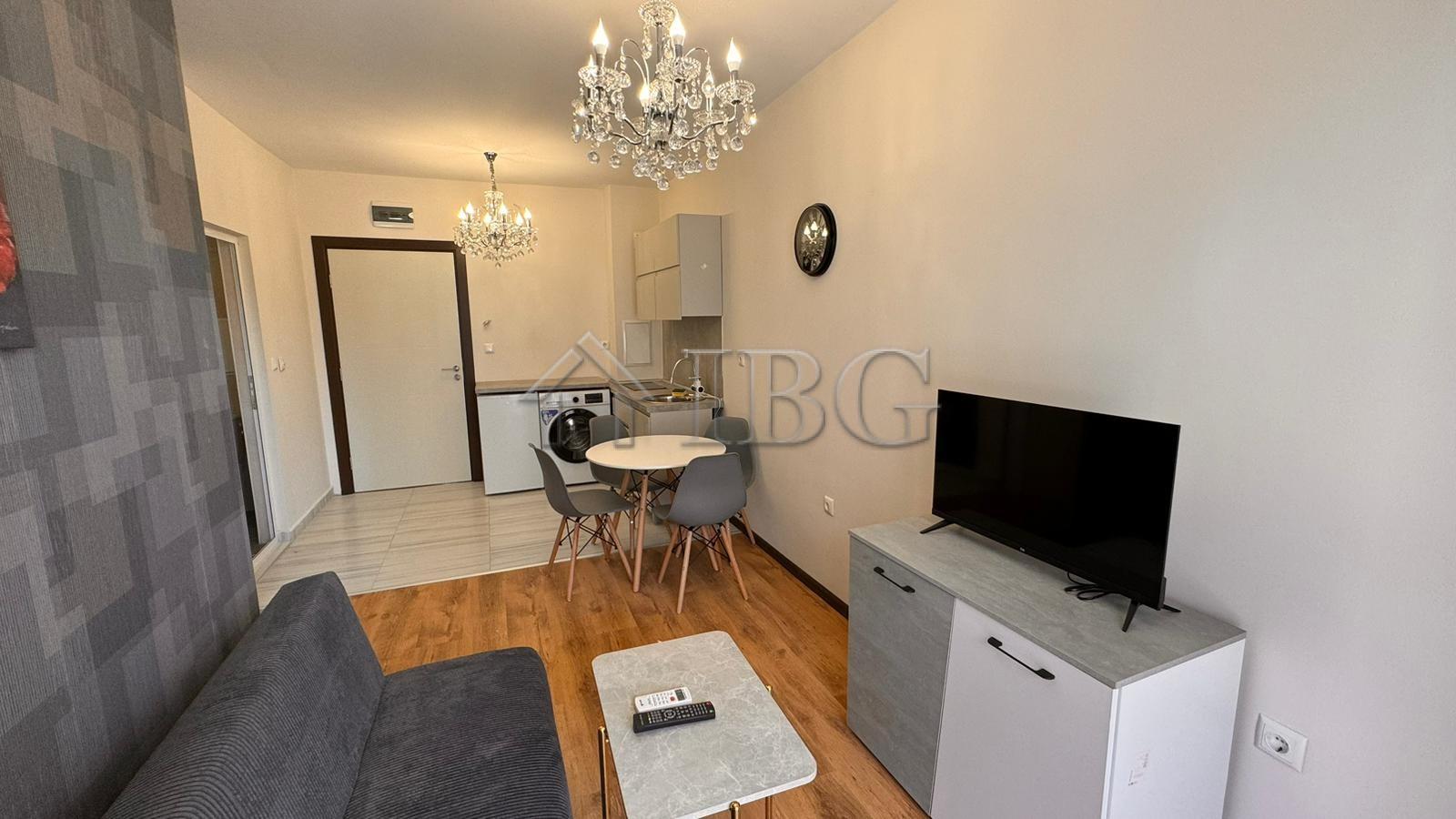 Pool View 1-bedroom apartment in Domus, Sveti Vlas — photo 4