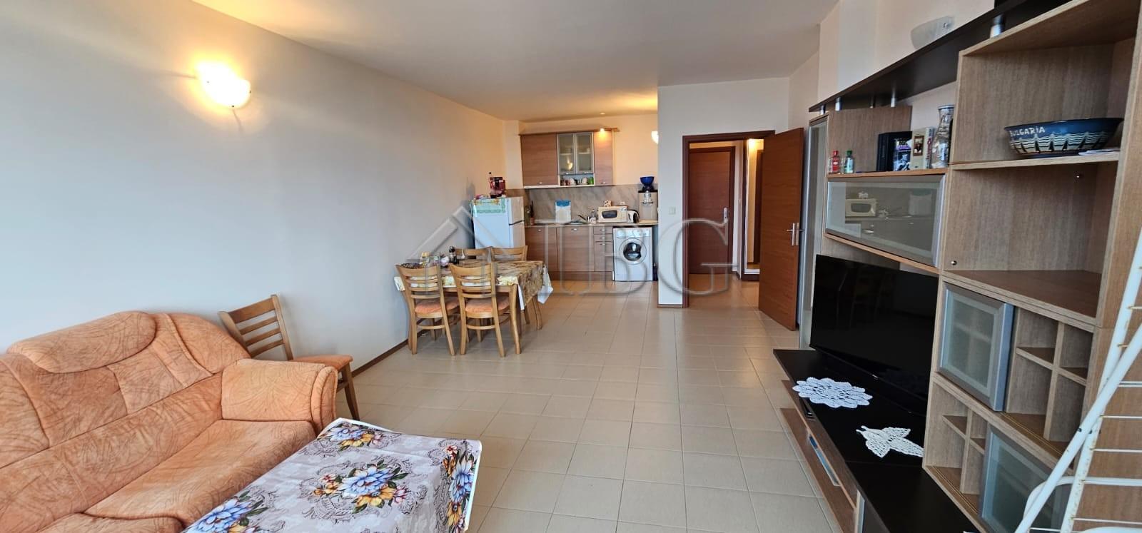 Sea View one bedroom apartment Esperanto Complex, Sunny Beach - 2nd line from the Beach — photo 8 of 23