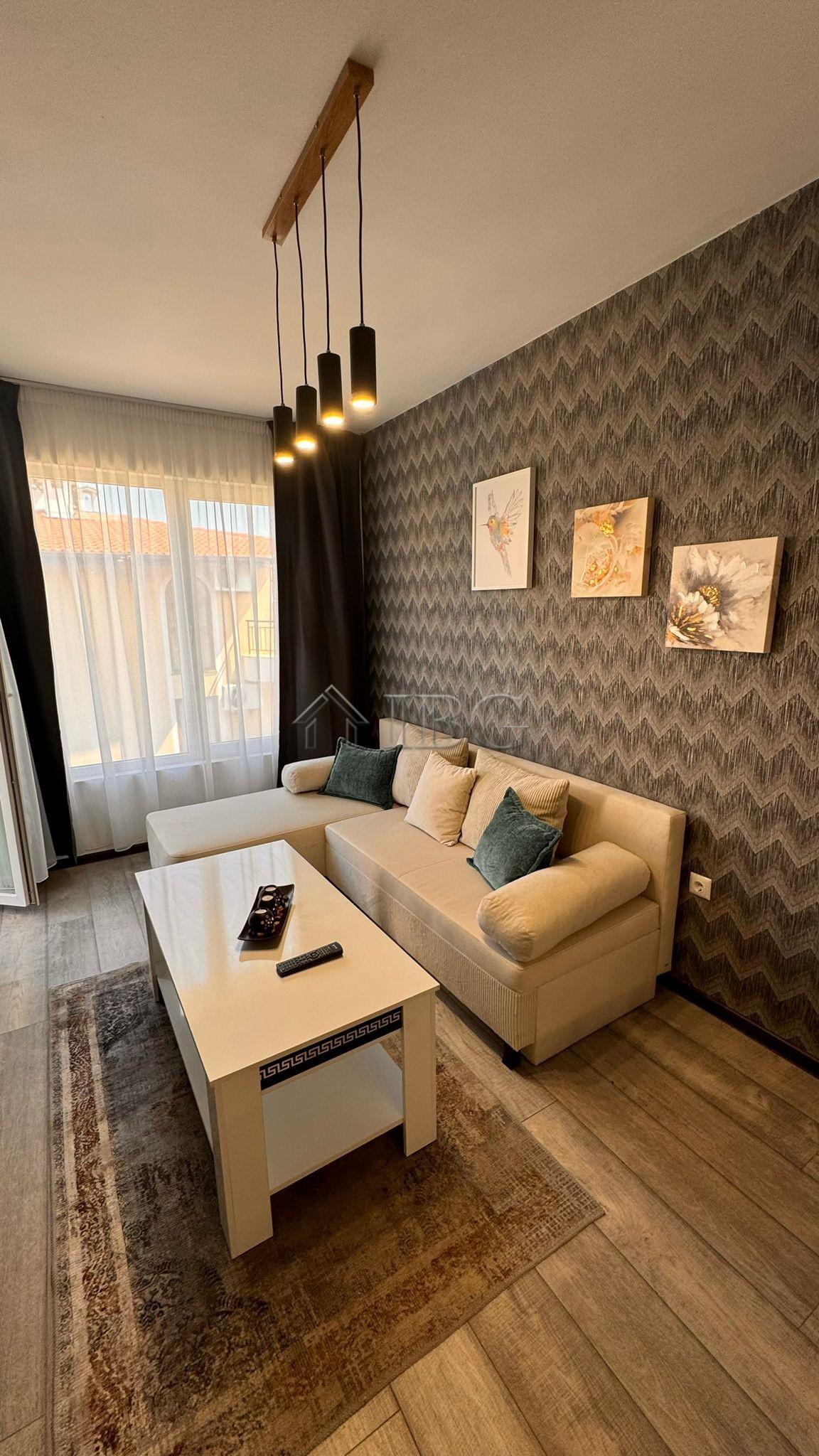 1-bedroom apartment with pool and partial sea views in Domus, Sveti Vlas — photo 4