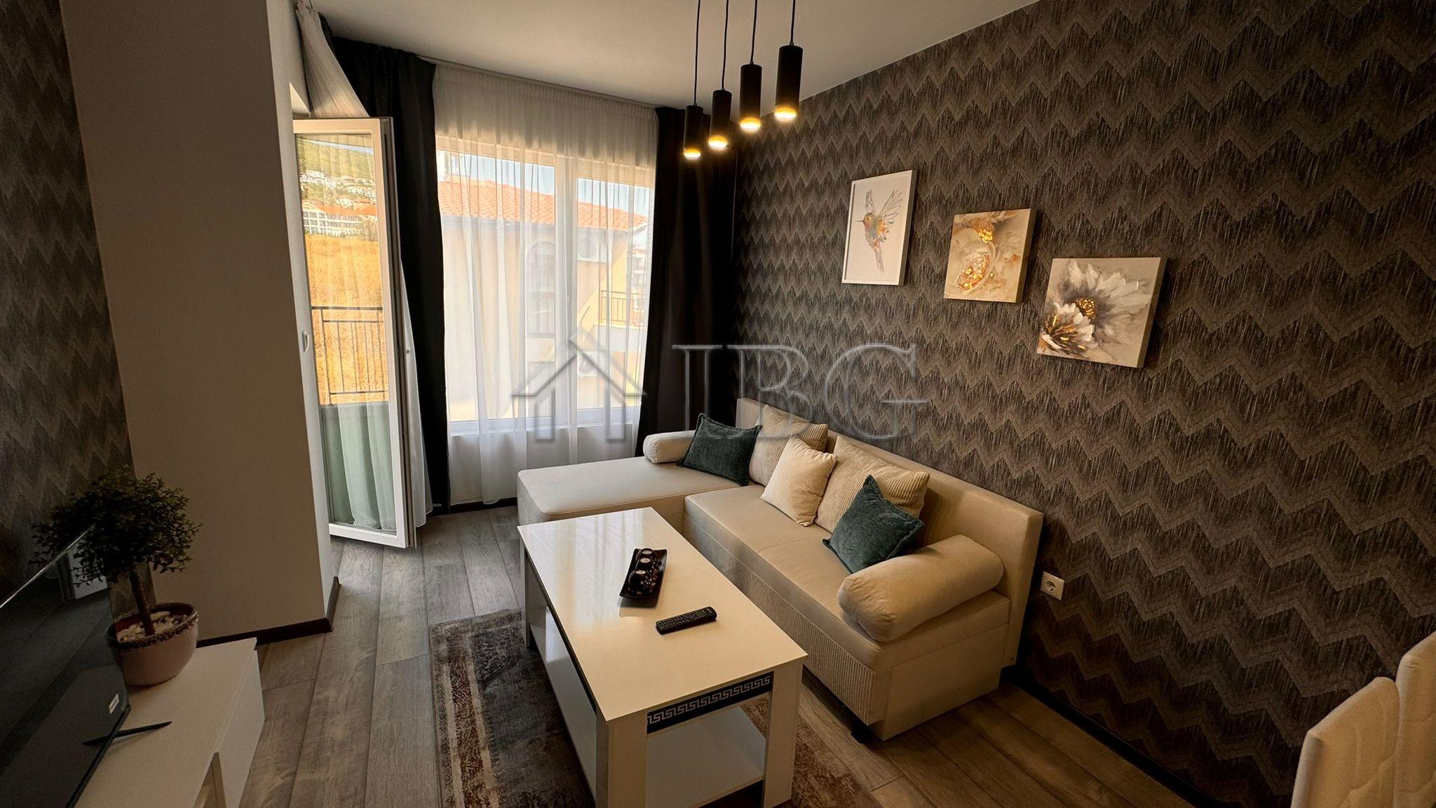 1-bedroom apartment with pool and partial sea views in Domus, Sveti Vlas — photo 5