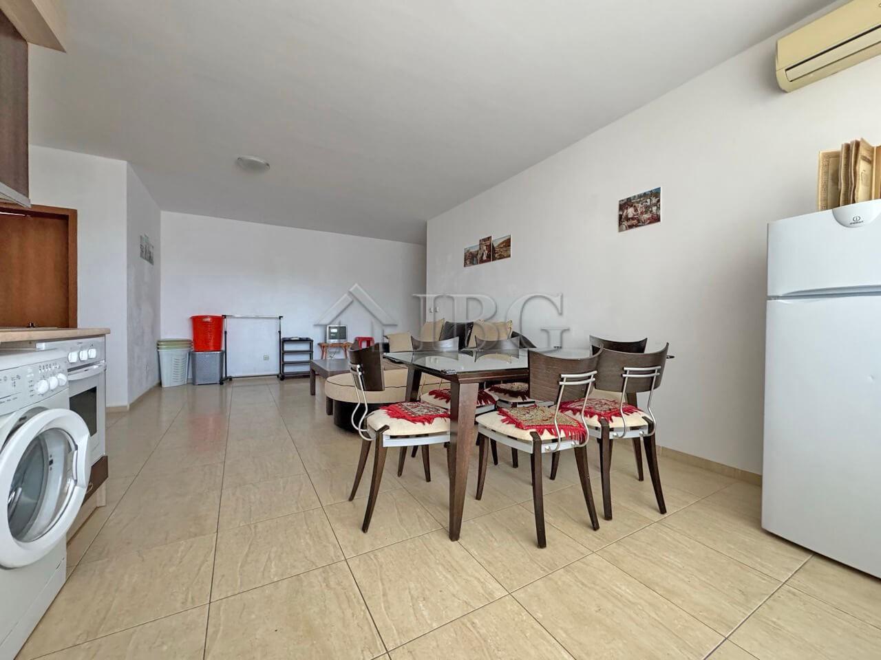 Apartment with 2 bedrooms for sale Mercury, Sunny Beach — photo 4 of 14
