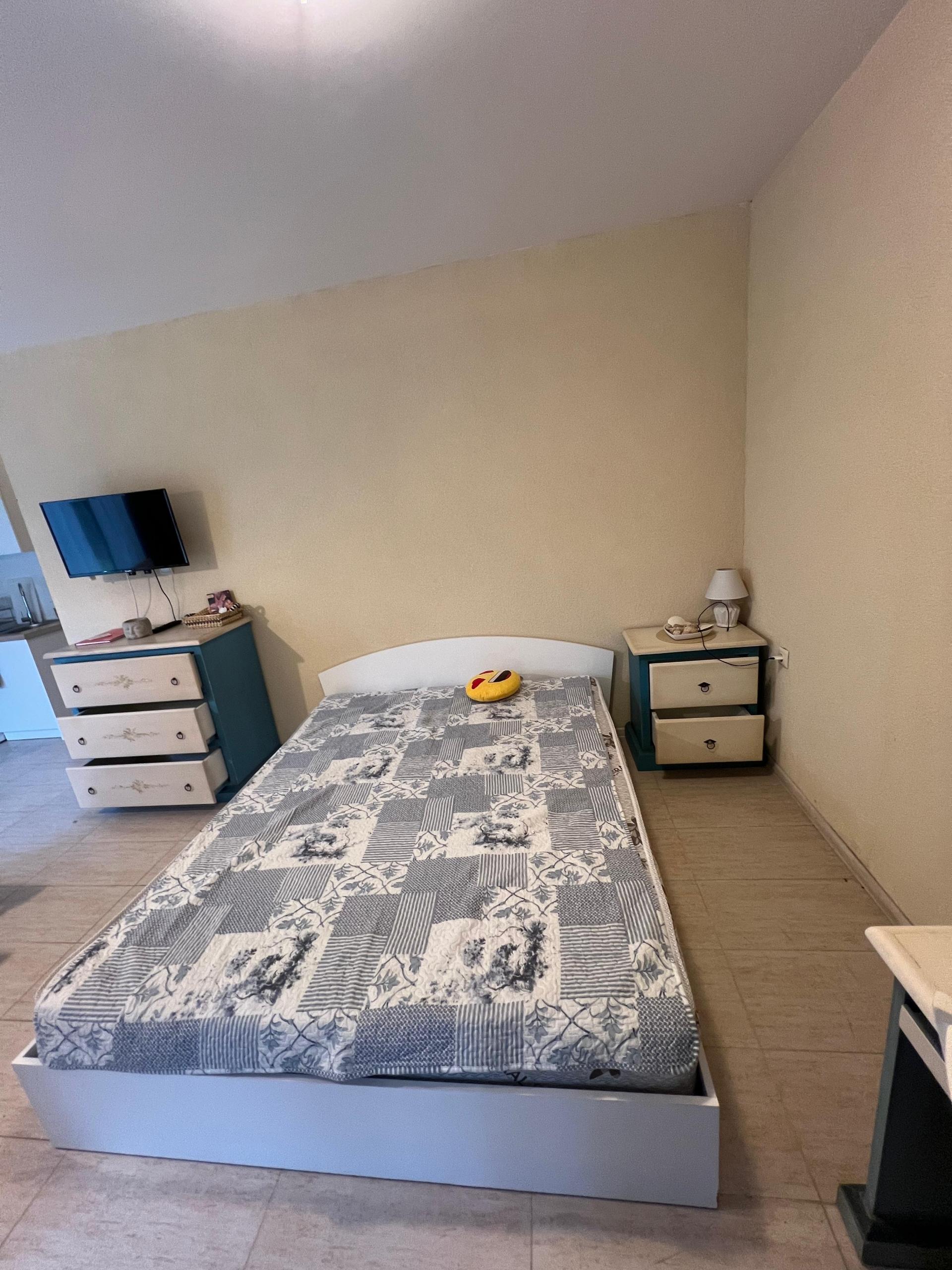 Spacious Studio with Private Veranda for Sale Green Life Beach Resort, Sozopol — photo 10 of 25