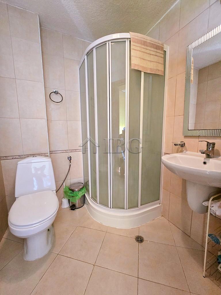 2-Bedroom, 3-Bathroom Apartment for Sale Bay View Villas, Kosharitsa — photo 14 of 17
