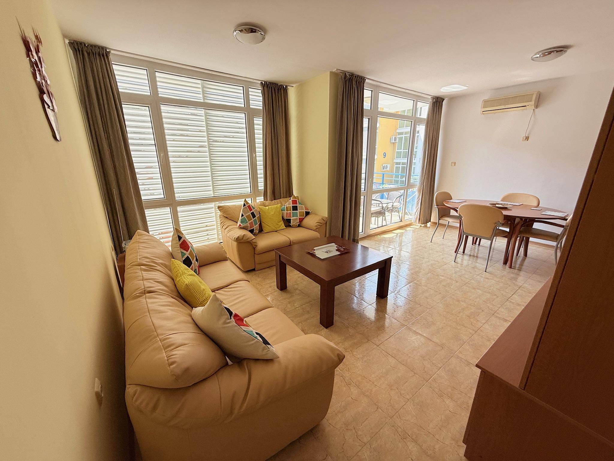 Spacious 2-Bedroom Apartment Elite 1, Sunny Beach - Just 200m from the Beach! — main photo