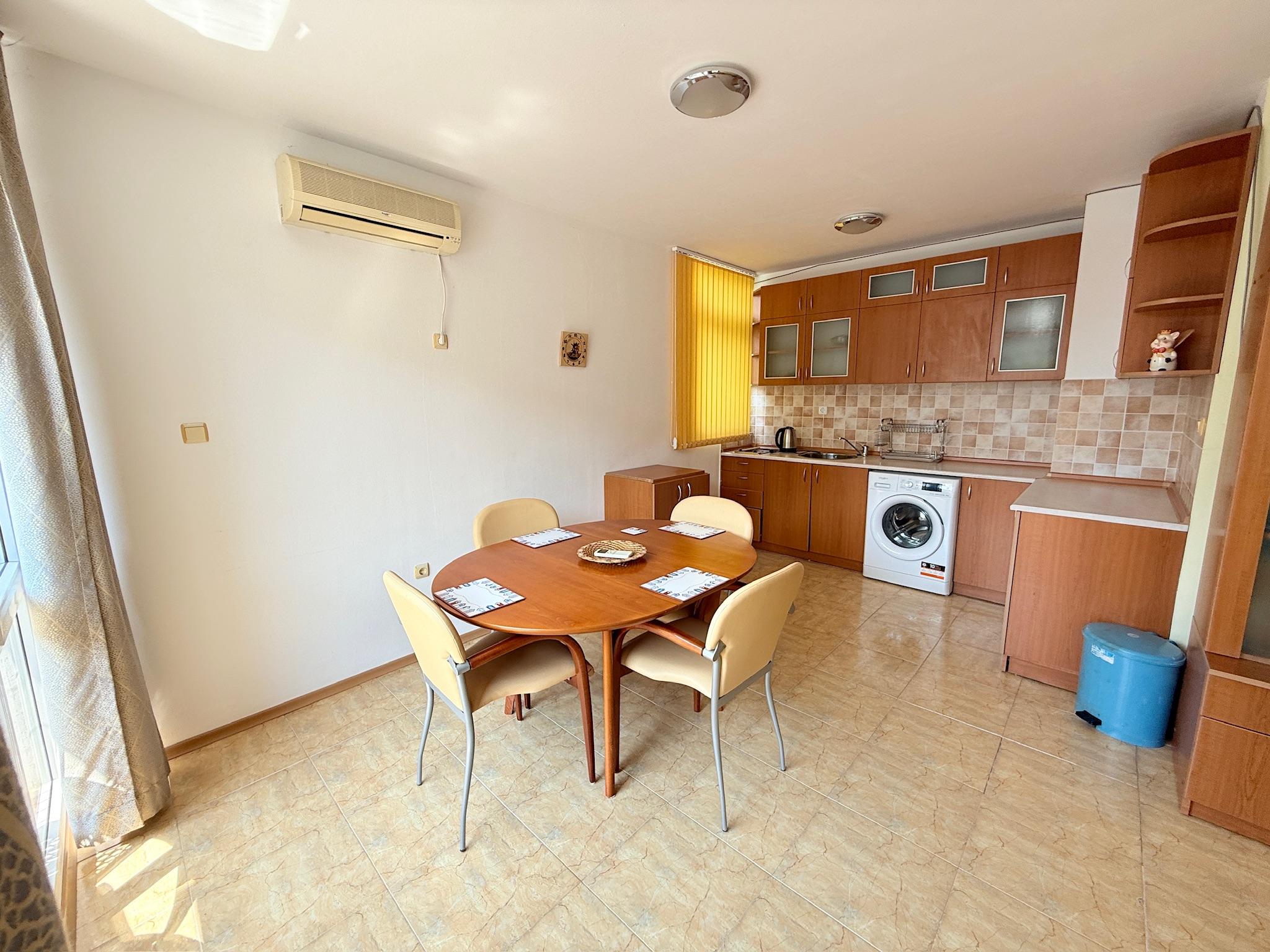 Spacious 2-Bedroom Apartment Elite 1, Sunny Beach - Just 200m from the Beach! — photo 3