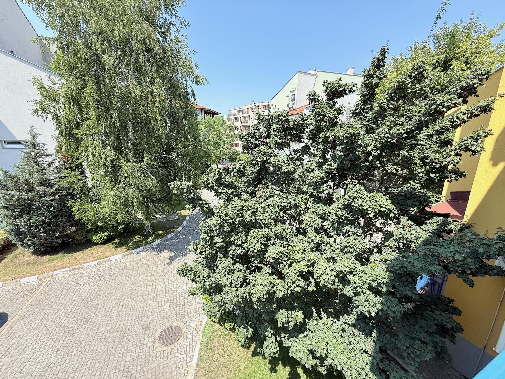 Spacious 2-Bedroom Apartment Elite 1, Sunny Beach - Just 200m from the Beach! — photo 5 of 17