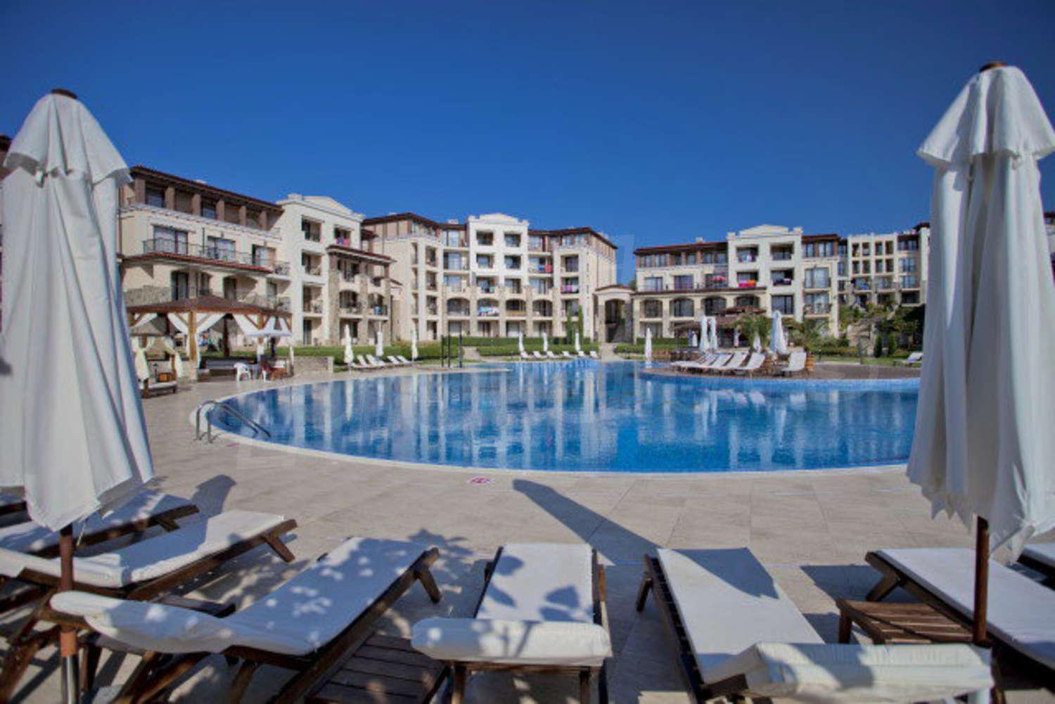 Spacious Studio with Private Veranda for Sale Green Life Beach Resort, Sozopol — main photo