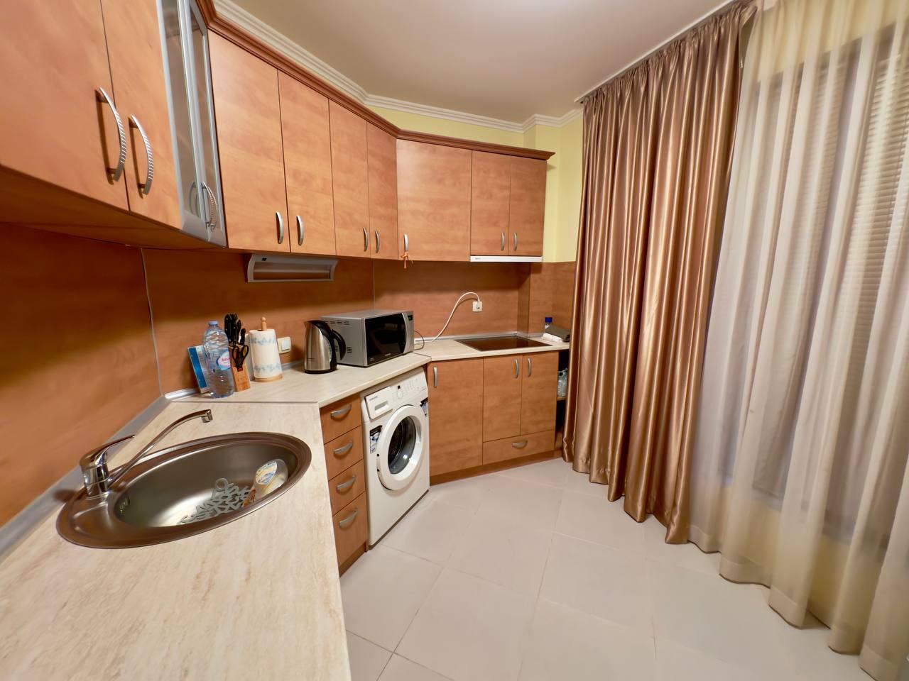 3-Bedroom Penthouse with Sea View, Jacuzzi & Large Terrace Antonia Complex, Sveti Vlas — photo 22 of 25