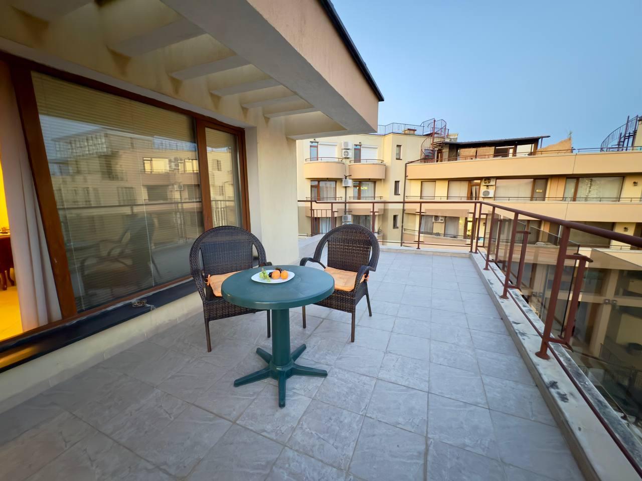 3-Bedroom Penthouse with Sea View, Jacuzzi & Large Terrace Antonia Complex, Sveti Vlas — photo 3