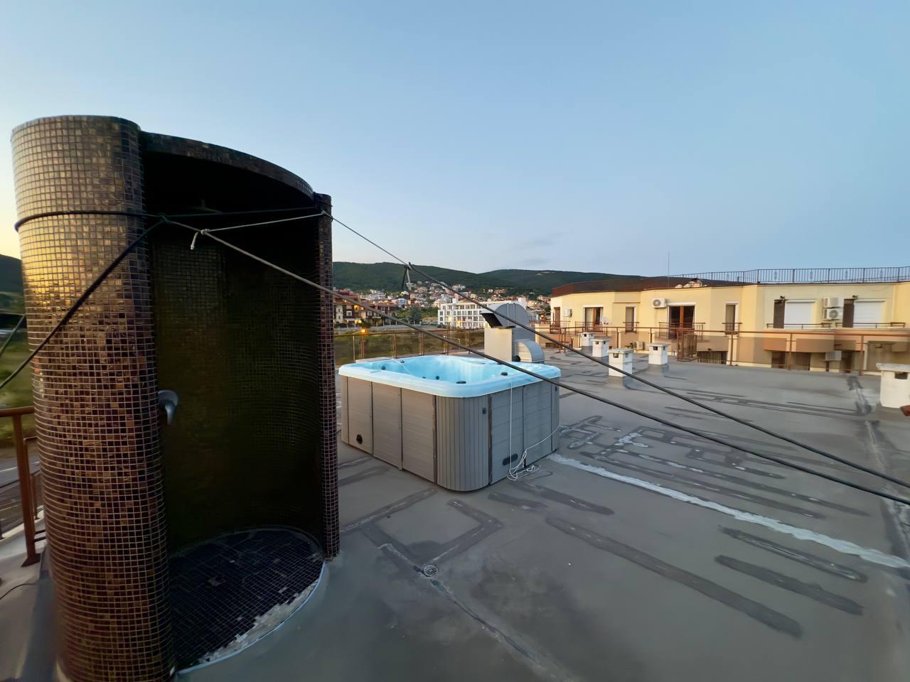 3-Bedroom Penthouse with Sea View, Jacuzzi & Large Terrace Antonia Complex, Sveti Vlas — photo 5