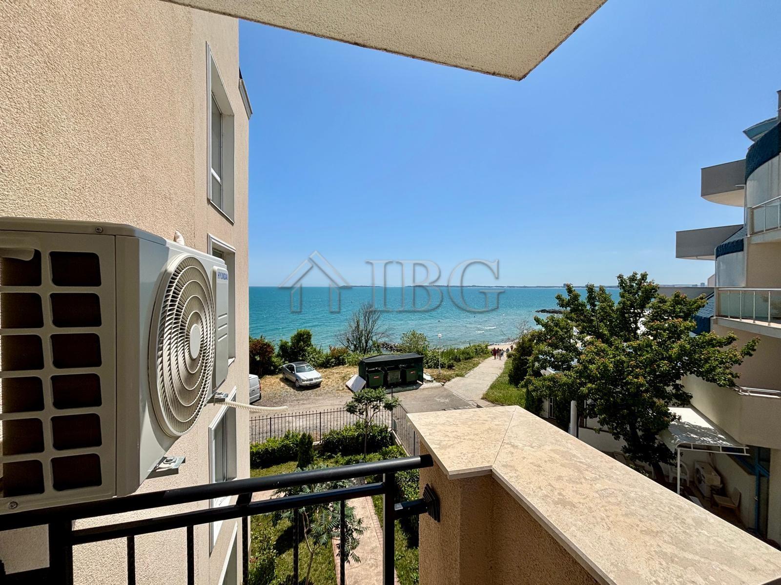 1-Bedroom Apartment with View to the Sea & Nessebar Old Town Ipanema Beach, Sveti Vlas — photo 2