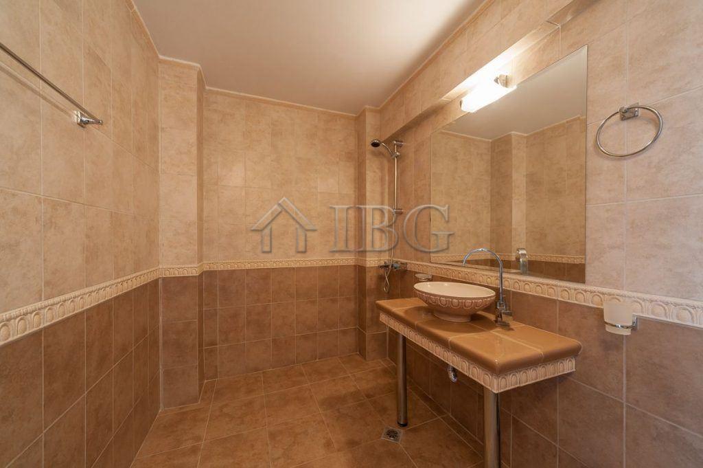 Apart-Hotel with 13 Apartments Sveti Vlas, 300m to Beach — photo 15 of 25