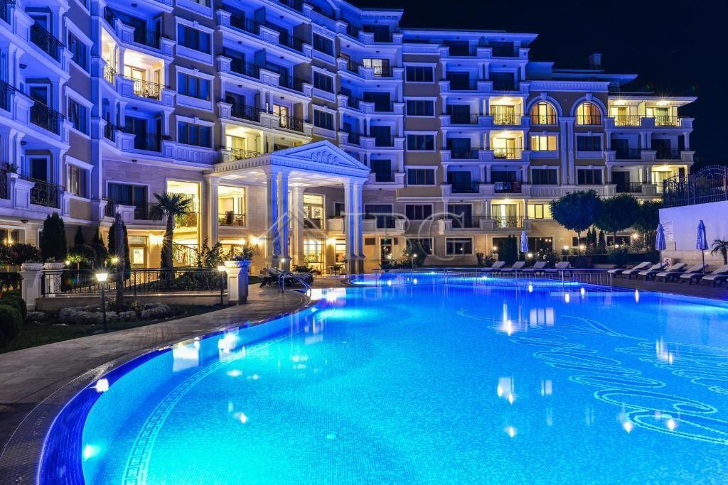 Furnished 1-Bedroom apartment in Villa Florence, St.Vlas — photo 2