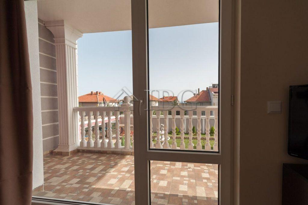 Apart-Hotel with 13 Apartments Sveti Vlas, 300m to Beach — photo 21 of 25