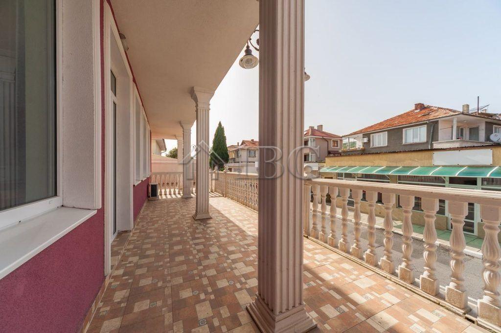 Apart-Hotel with 13 Apartments Sveti Vlas, 300m to Beach — photo 23 of 25