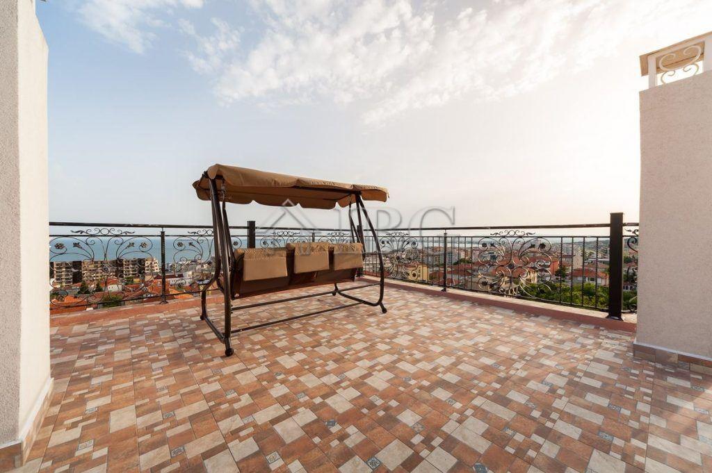 Apart-Hotel with 13 Apartments Sveti Vlas, 300m to Beach — photo 25 of 25