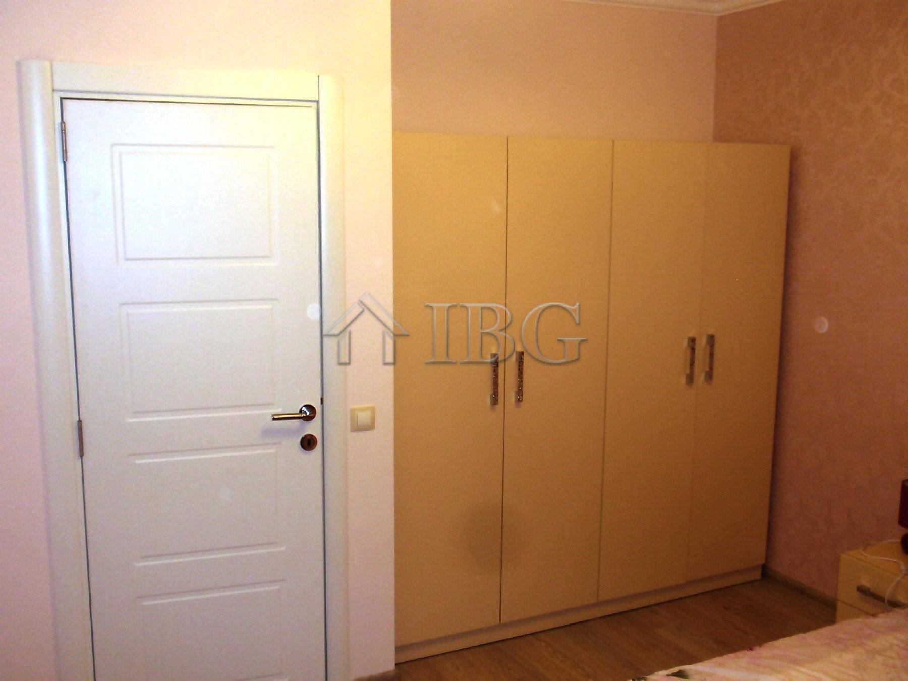 Furnished 1-Bedroom apartment in Villa Florence, St.Vlas — photo 14 of 25