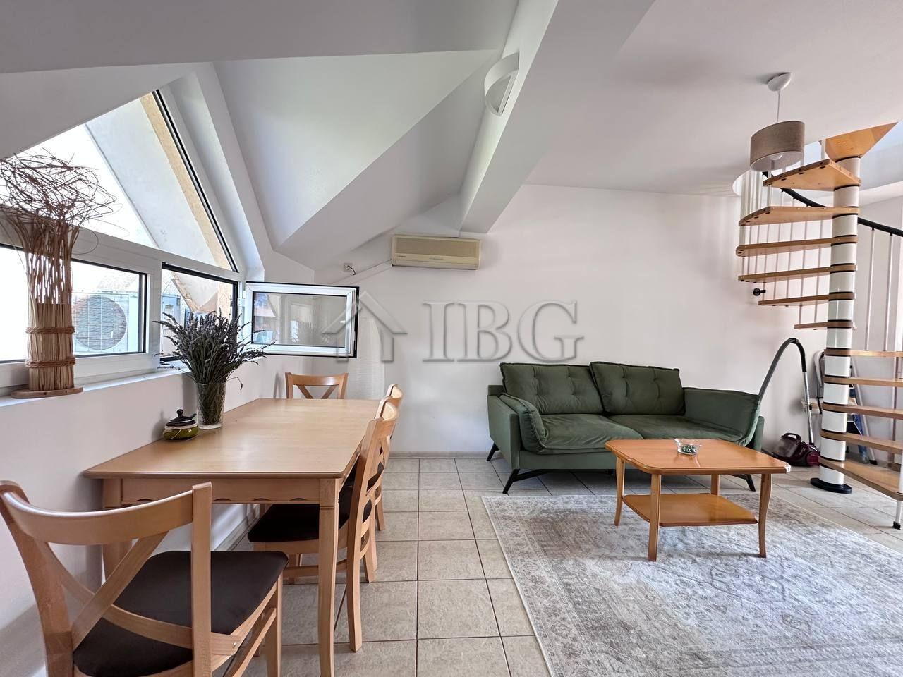 2-Level Apartment with 2 Bedrooms and 2 balconies in complex Robinson, Sunny Beach, 400 m to the Beach — photo 8 of 25
