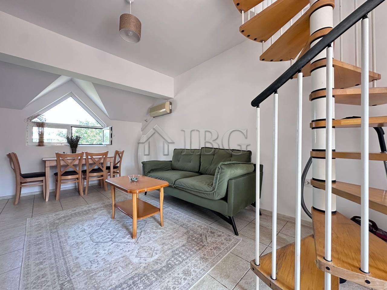 2-Level Apartment with 2 Bedrooms and 2 balconies in complex Robinson, Sunny Beach, 400 m to the Beach — photo 4 of 25