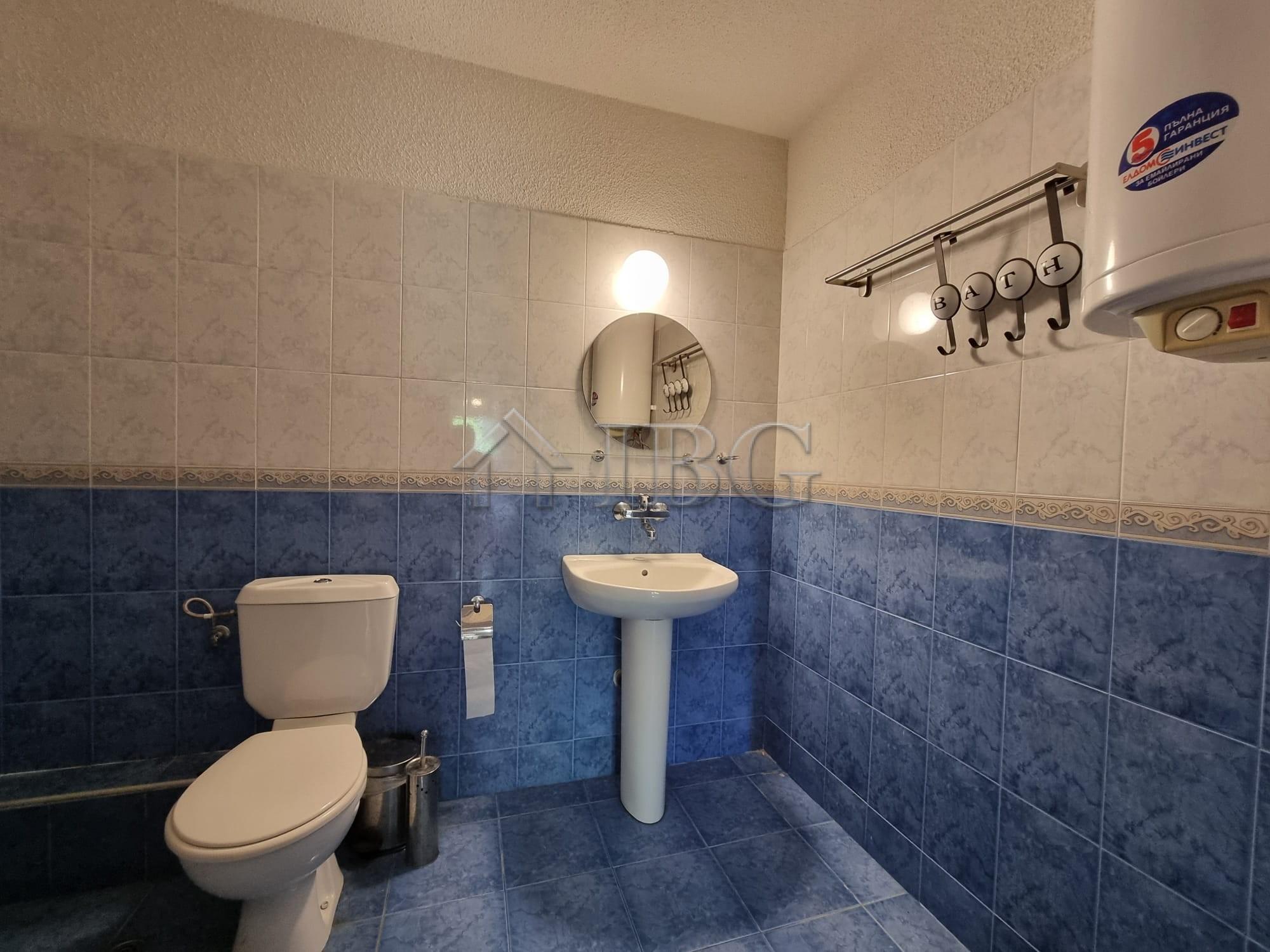 Big 96 sq. m. One Bedroom apartment in complex Prima 1, Sunny Beach — photo 19 of 20