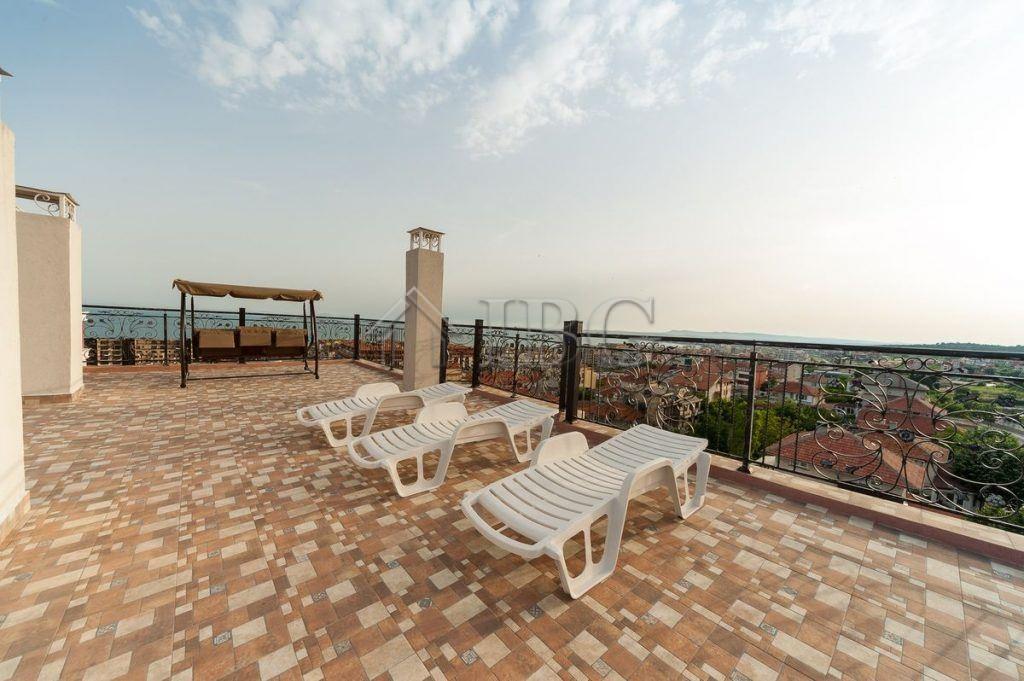 Apart-Hotel with 13 Apartments Sveti Vlas, 300m to Beach — photo 5 of 25