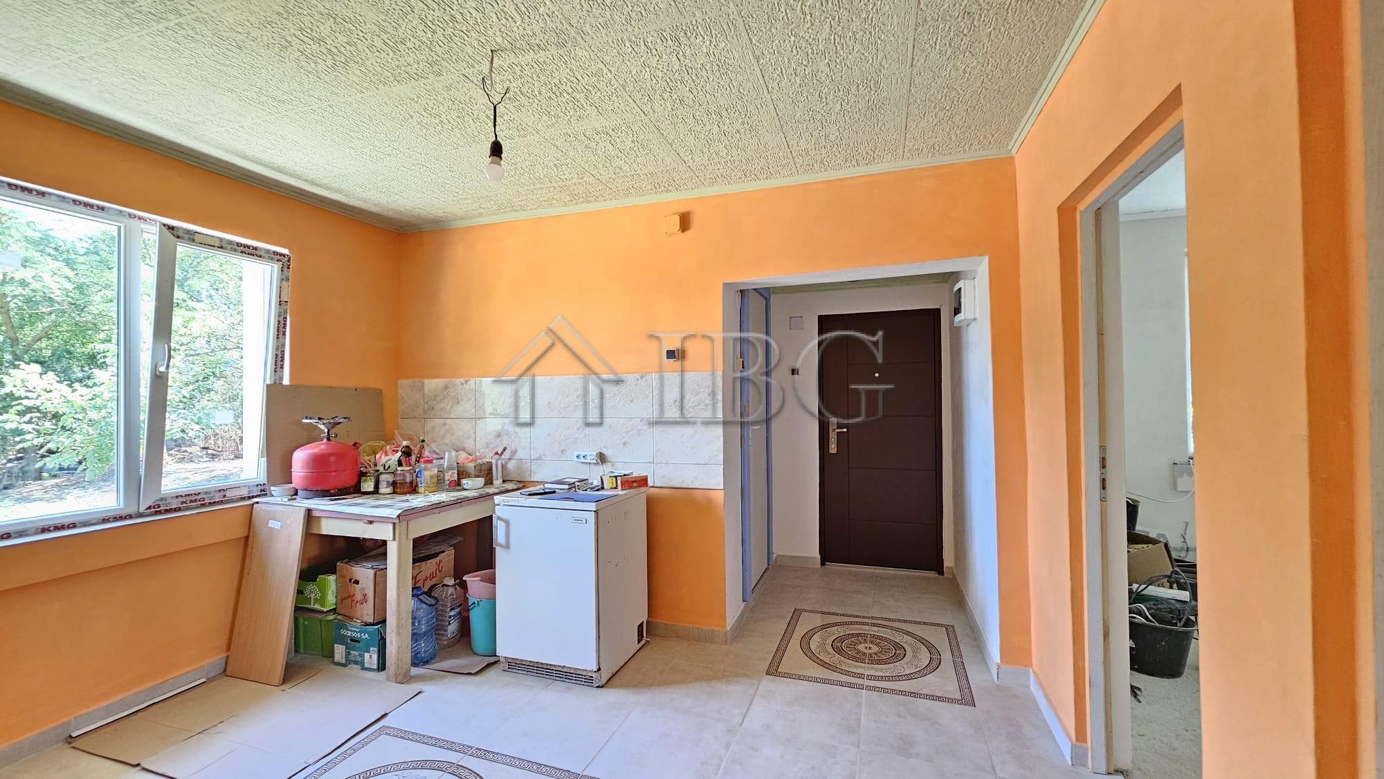 House with 3 Bedrooms and Large Yard Dyulevo, Burgas Region — photo 5