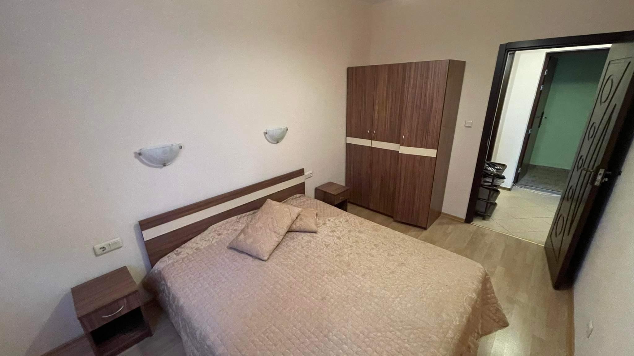 Bargain! Pool view 1-bedroom apartment in Balkan Breeze 1, Sunny Beach — photo 5 of 6