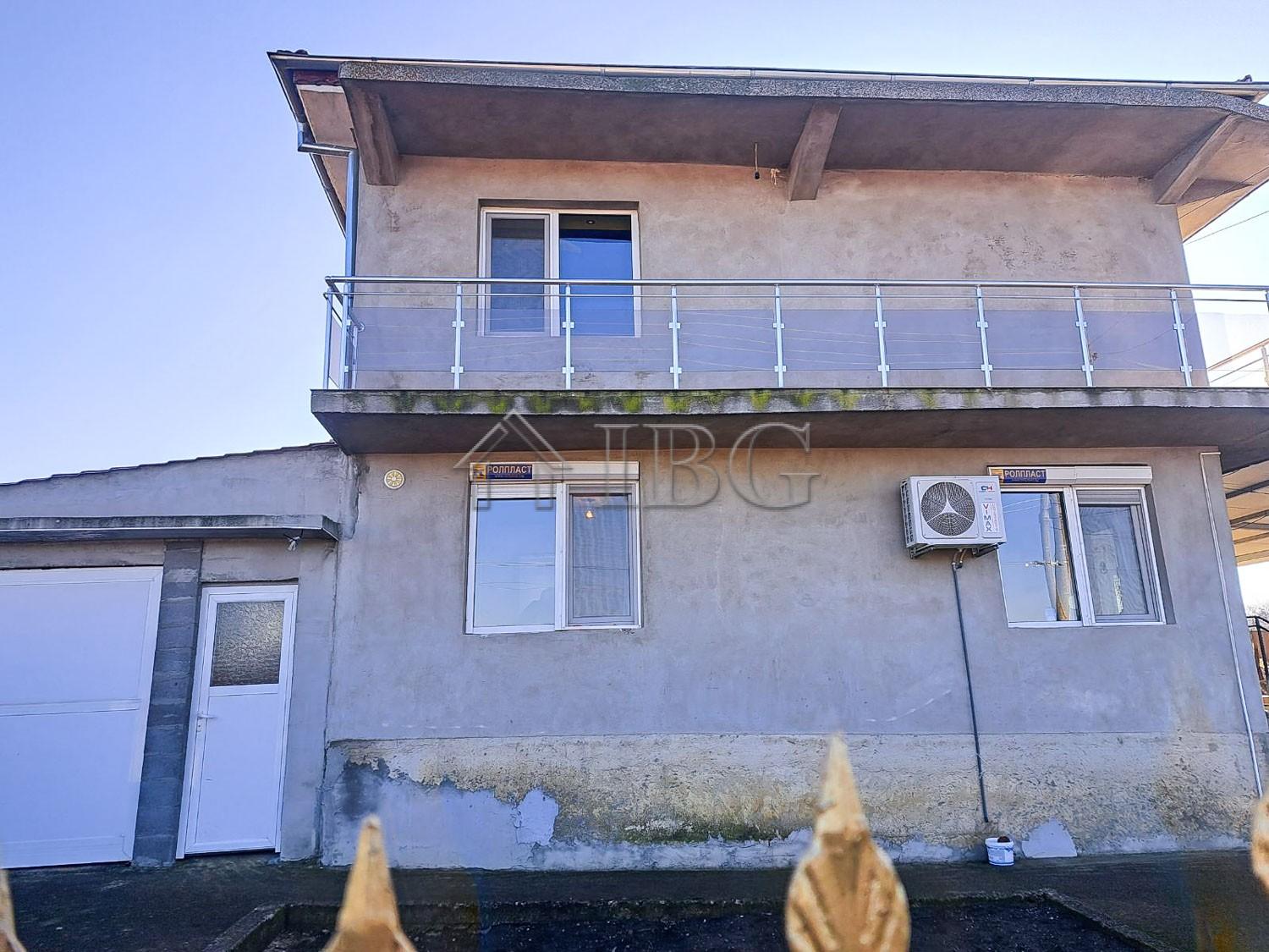 Two-Storey House with 6 Bedrooms Aytos Municipality, 40 km to Burgas — photo 3