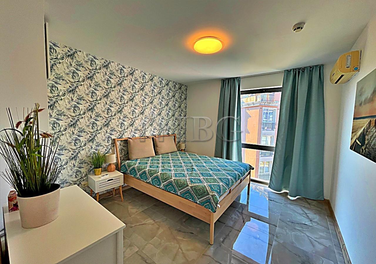 Excellent 2-bedroom, 2-bathroom apartment with pool view Rainbow 3, Sunny Beach — photo 19 of 25