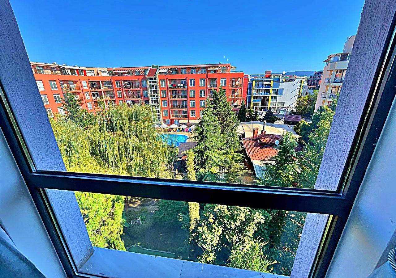 Excellent 2-bedroom, 2-bathroom apartment with pool view Rainbow 3, Sunny Beach — photo 23 of 25