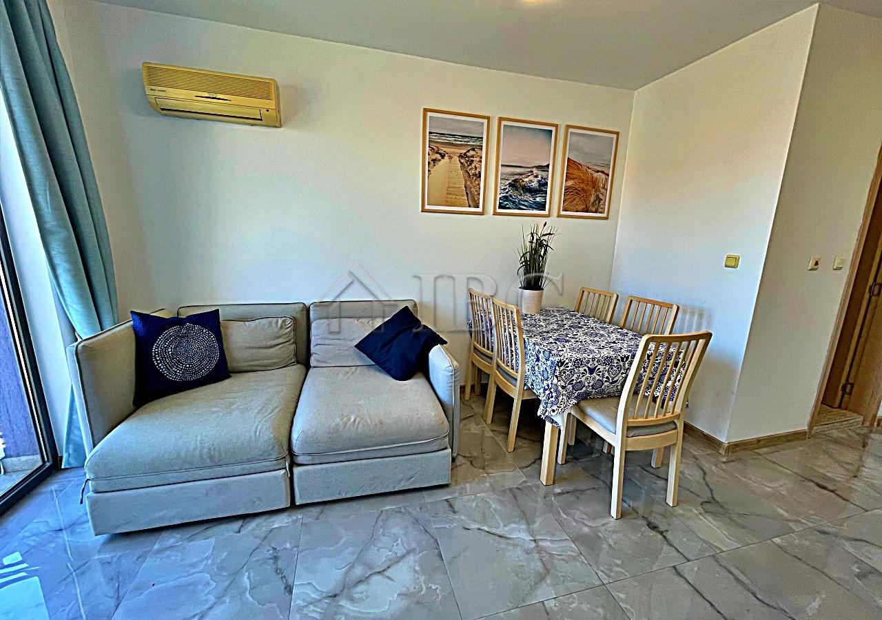 Excellent 2-bedroom, 2-bathroom apartment with pool view Rainbow 3, Sunny Beach — photo 4