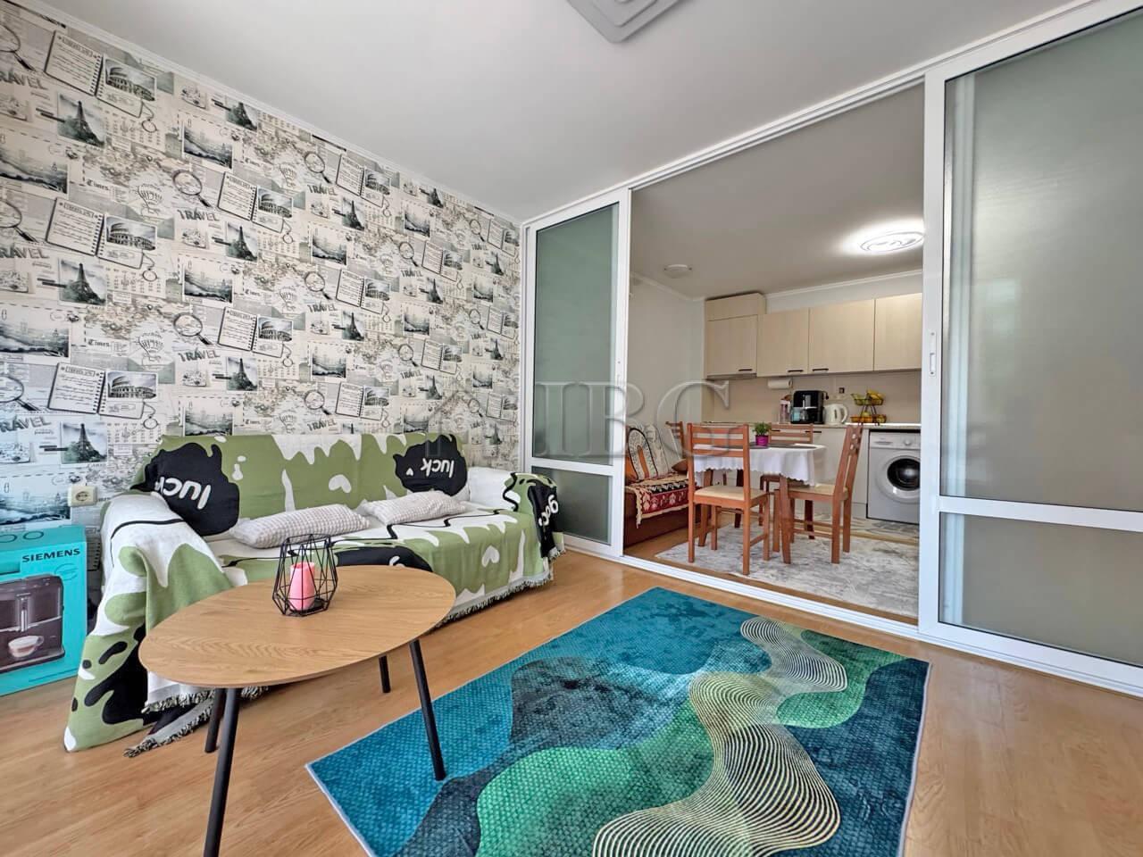 1-Bedroom Apartment with Veranda Green Fort, Sunny Beach — photo 8 of 16
