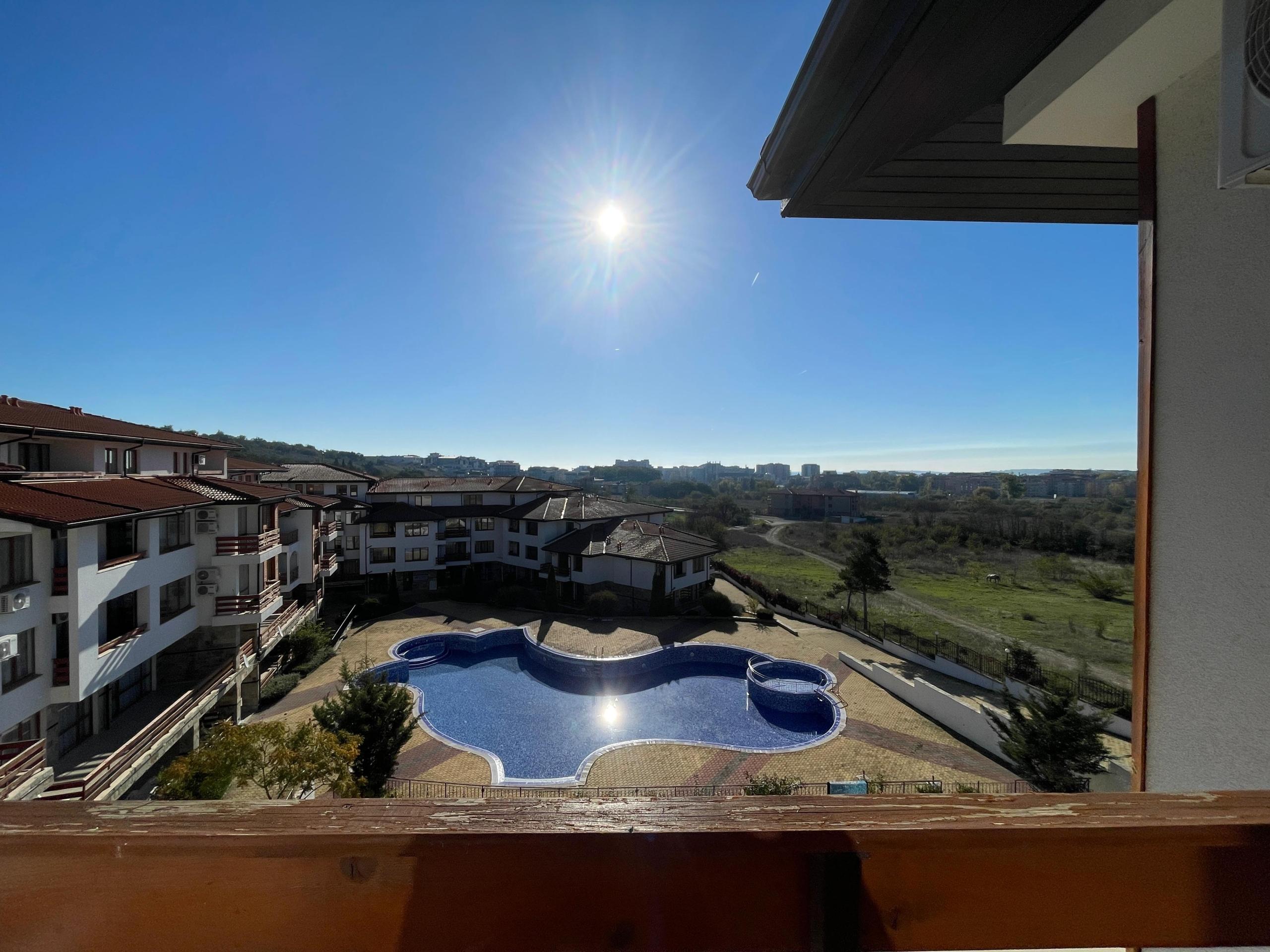 Studio with Pool View for Sale Gardenia Hills, Sunny Beach — main photo