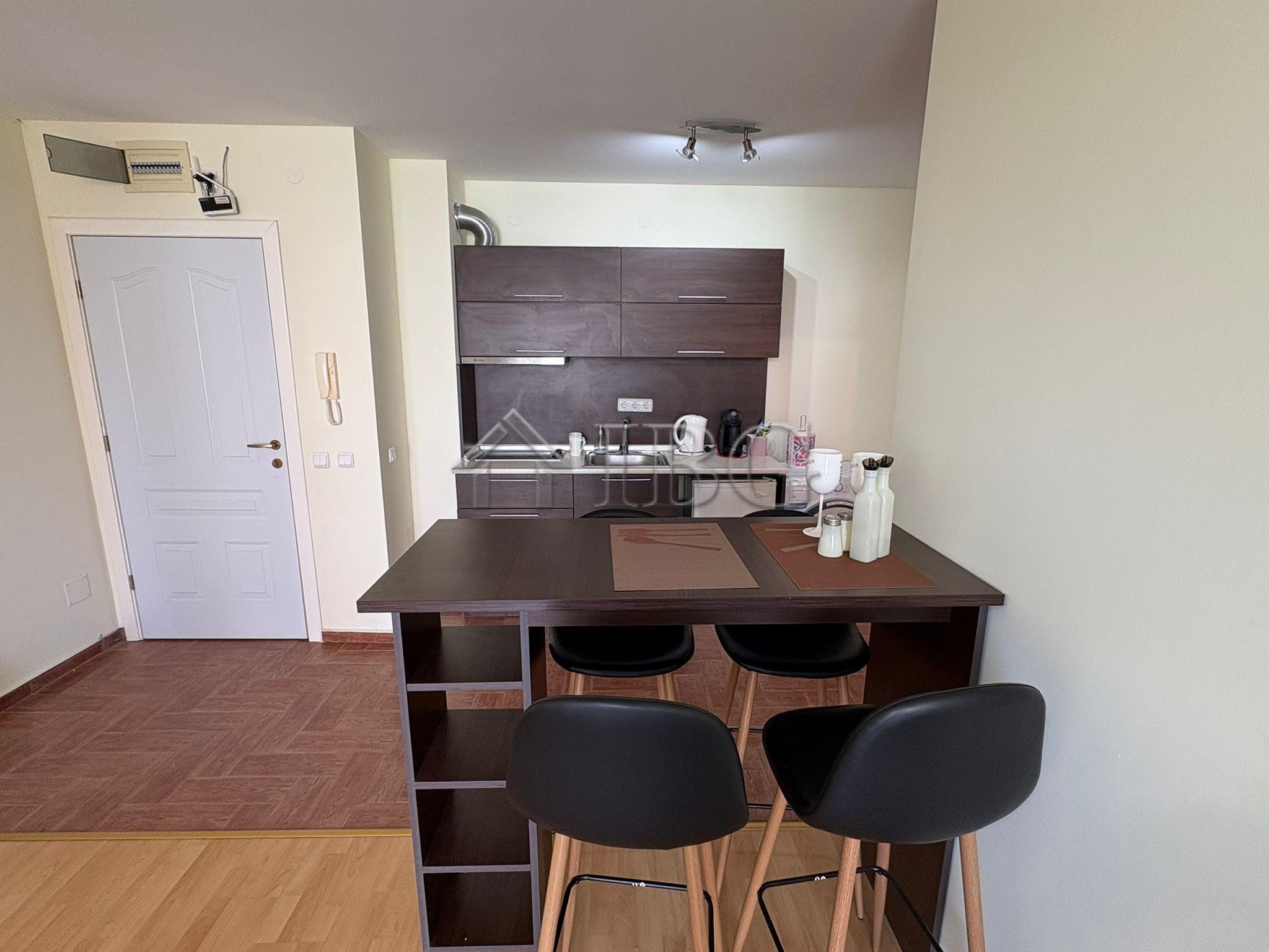 Furnished apartment with One Bedroom in Panorama Fort Beach, Sveti Vlas — photo 6 of 25