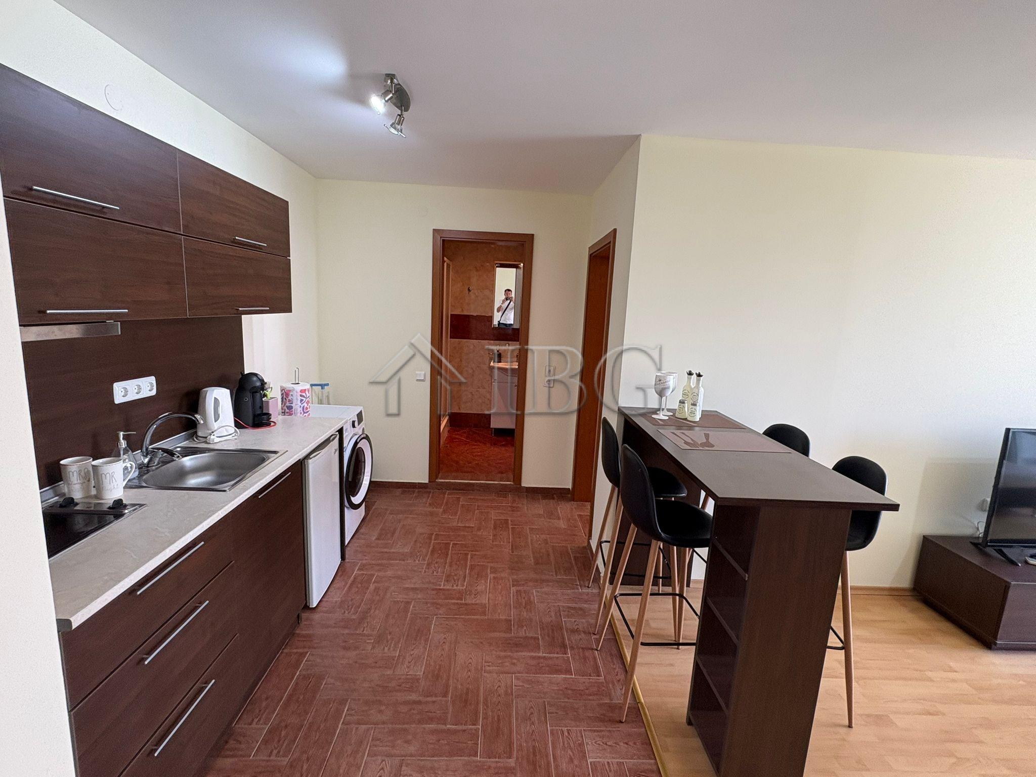 Furnished apartment with One Bedroom in Panorama Fort Beach, Sveti Vlas — photo 5 of 25